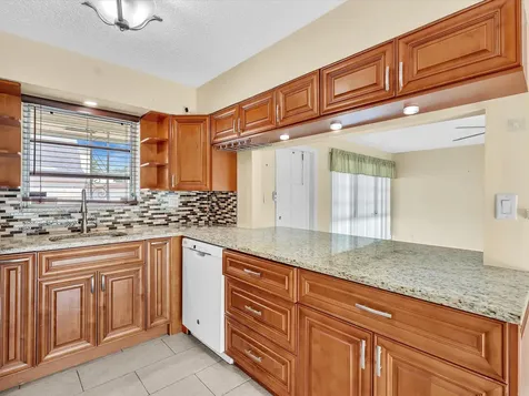 4041 NE 18th Terrace Pompano Beach FL 33064