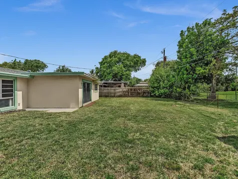 4041 NE 18th Terrace Pompano Beach FL 33064