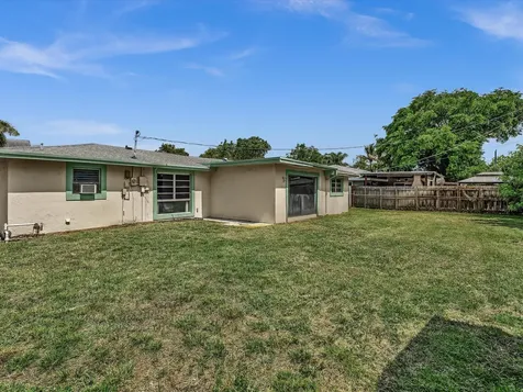 4041 NE 18th Terrace Pompano Beach FL 33064
