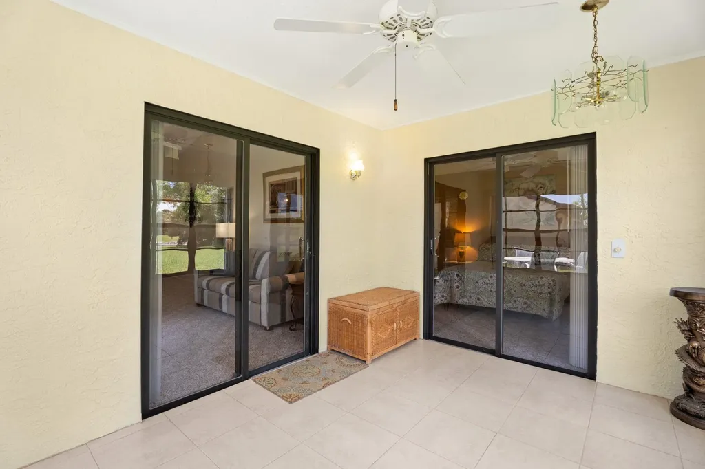 2225 SE Barrington Street Port St Lucie FL 34952