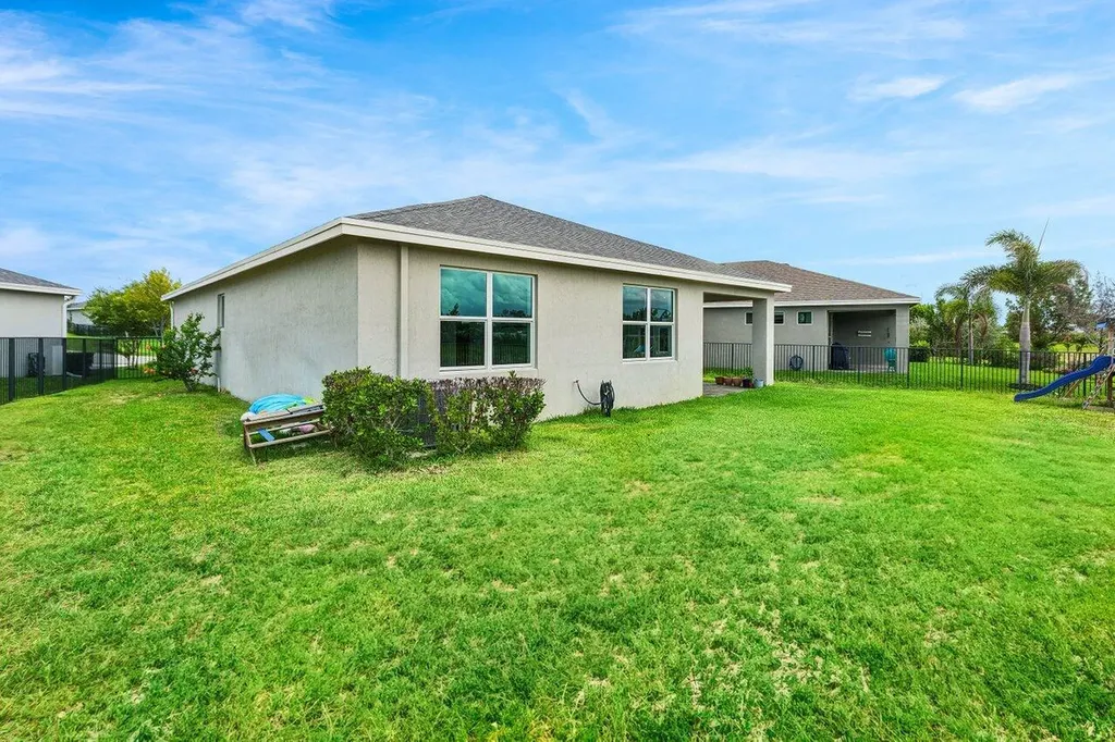 2770 NE Breezeway Circle Ocean Breeze FL 34957