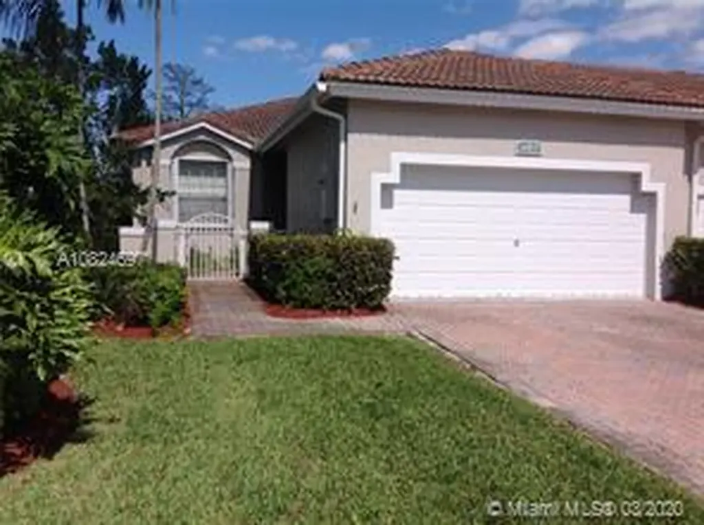 7651 S Aragon Boulevard Sunrise FL 33322