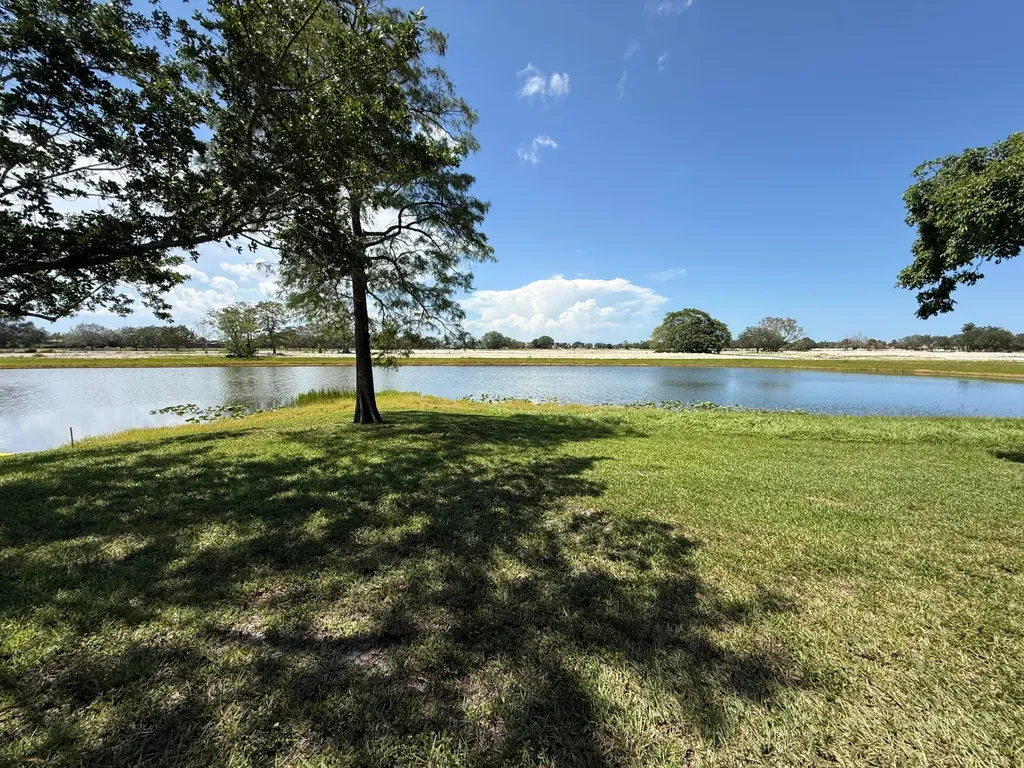 7651 S Aragon Boulevard Sunrise FL 33322