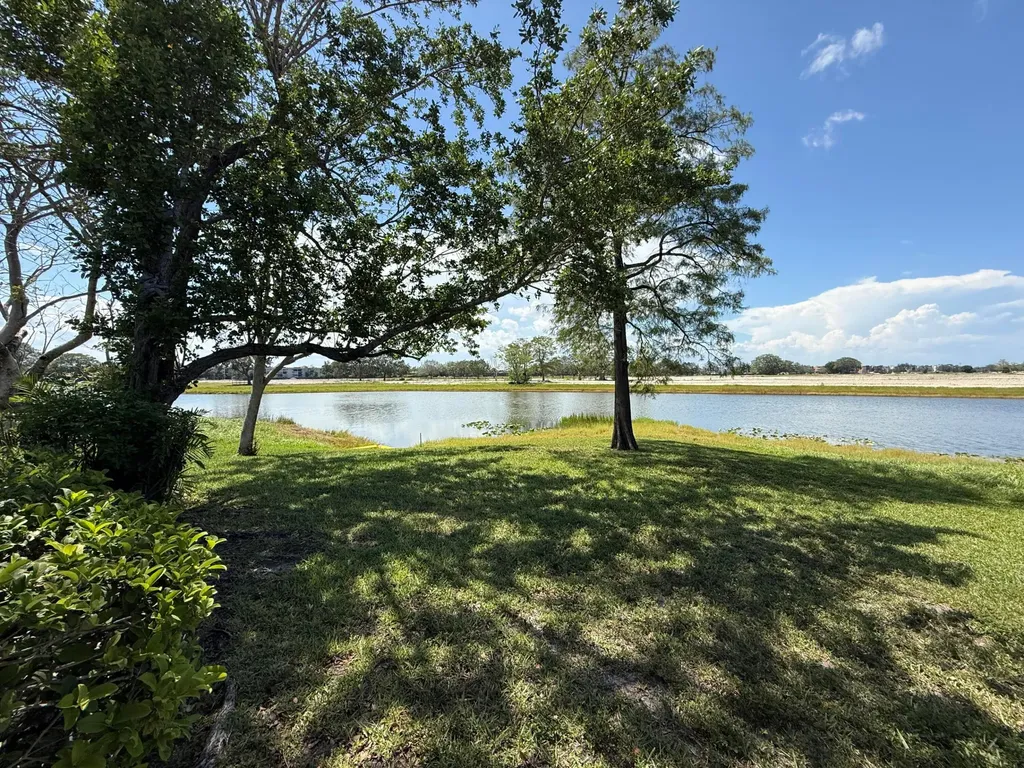 7651 S Aragon Boulevard Sunrise FL 33322