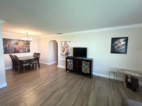 255 Main Boulevard Boynton Beach FL 33435