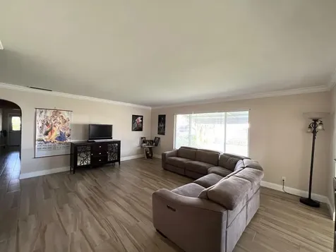 255 Main Boulevard Boynton Beach FL 33435