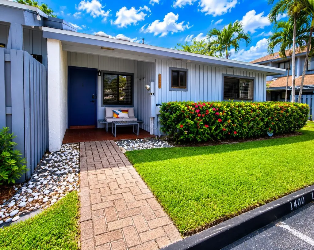 1541 N 14th Terrace Hollywood FL 33020