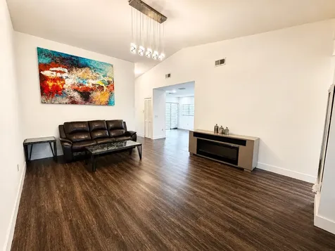 1541 N 14th Terrace Hollywood FL 33020