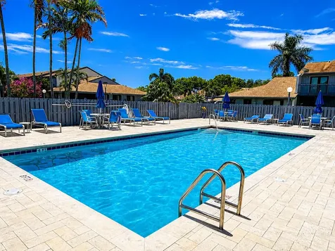 1541 N 14th Terrace Hollywood FL 33020