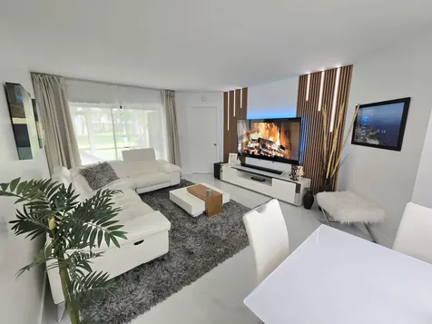 5577 Courtyard Drive Margate FL 33063