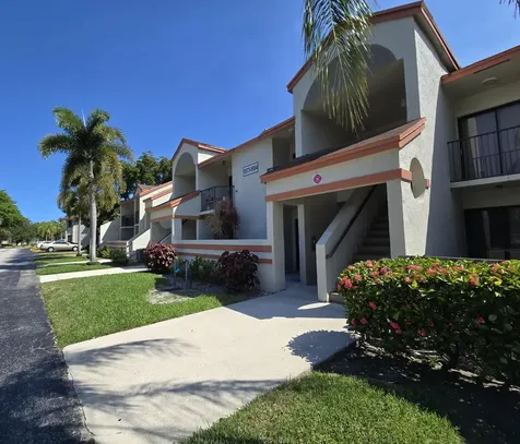 5577 Courtyard Drive Margate FL 33063