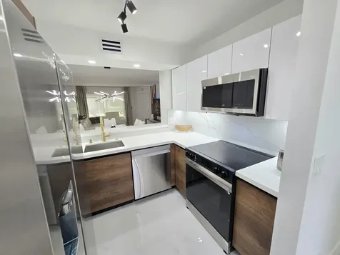 5577 Courtyard Drive Margate FL 33063