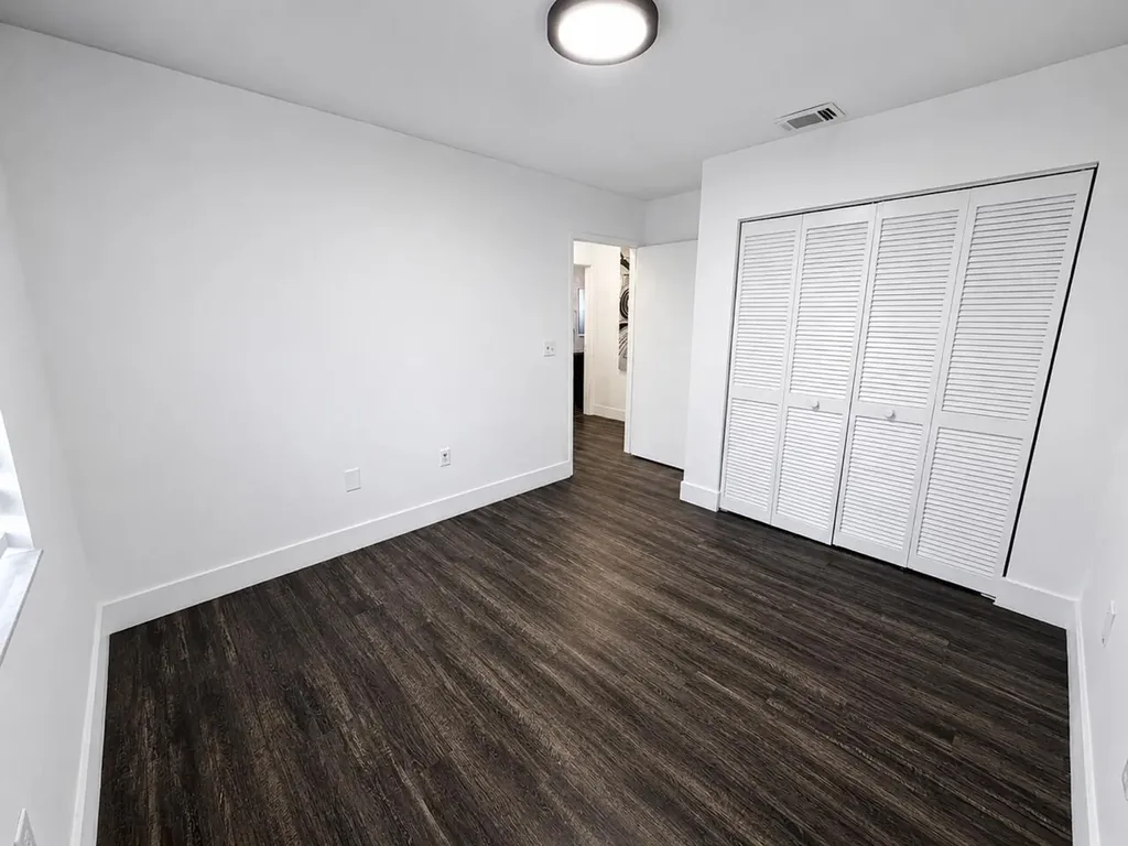 1541 N 14th Terrace Hollywood FL 33020