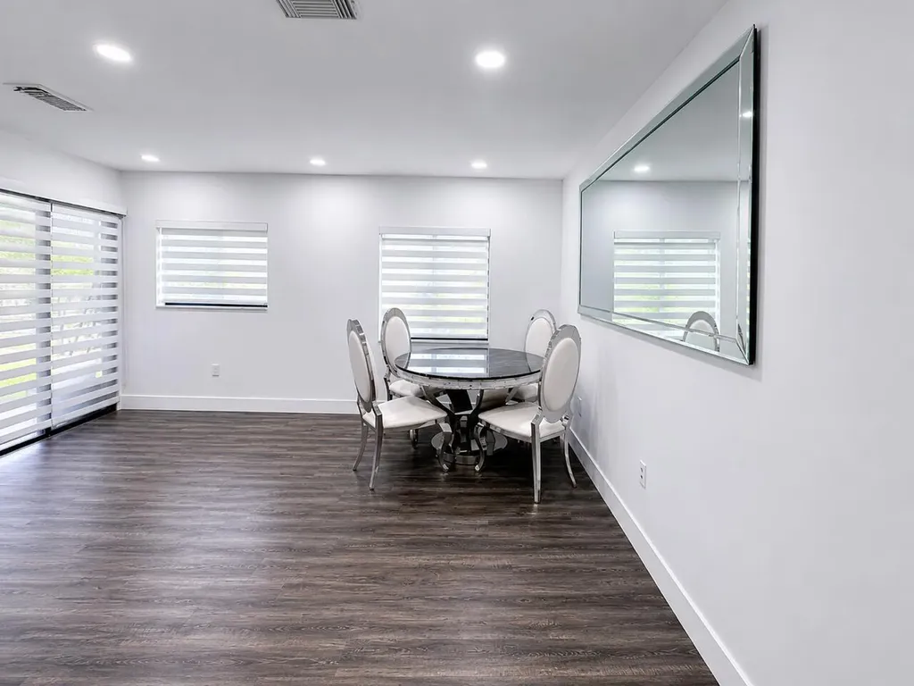 1541 N 14th Terrace Hollywood FL 33020