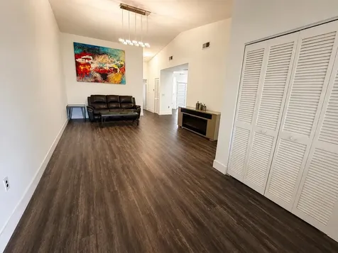 1541 N 14th Terrace Hollywood FL 33020