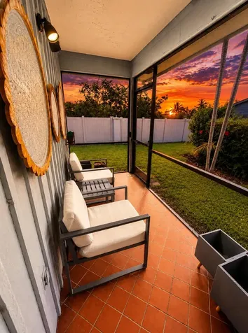1541 N 14th Terrace Hollywood FL 33020