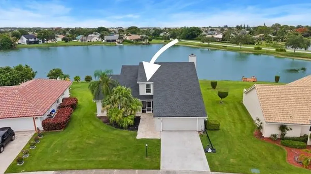 8497 Bonita Isle Drive Lake Worth FL 33467