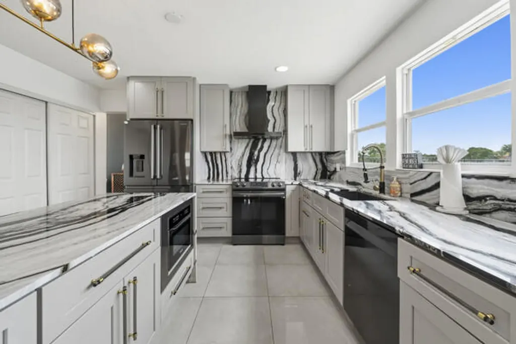 8497 Bonita Isle Drive Lake Worth FL 33467