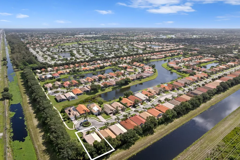7818 Caprio Drive Boynton Beach FL 33472