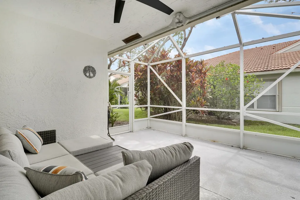 8063 Dolomtian Way Boynton Beach FL 33472