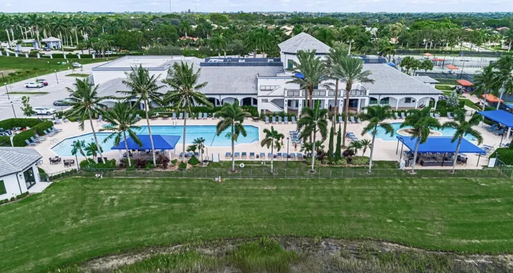 8063 Dolomtian Way Boynton Beach FL 33472