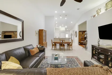 8063 Dolomtian Way Boynton Beach FL 33472