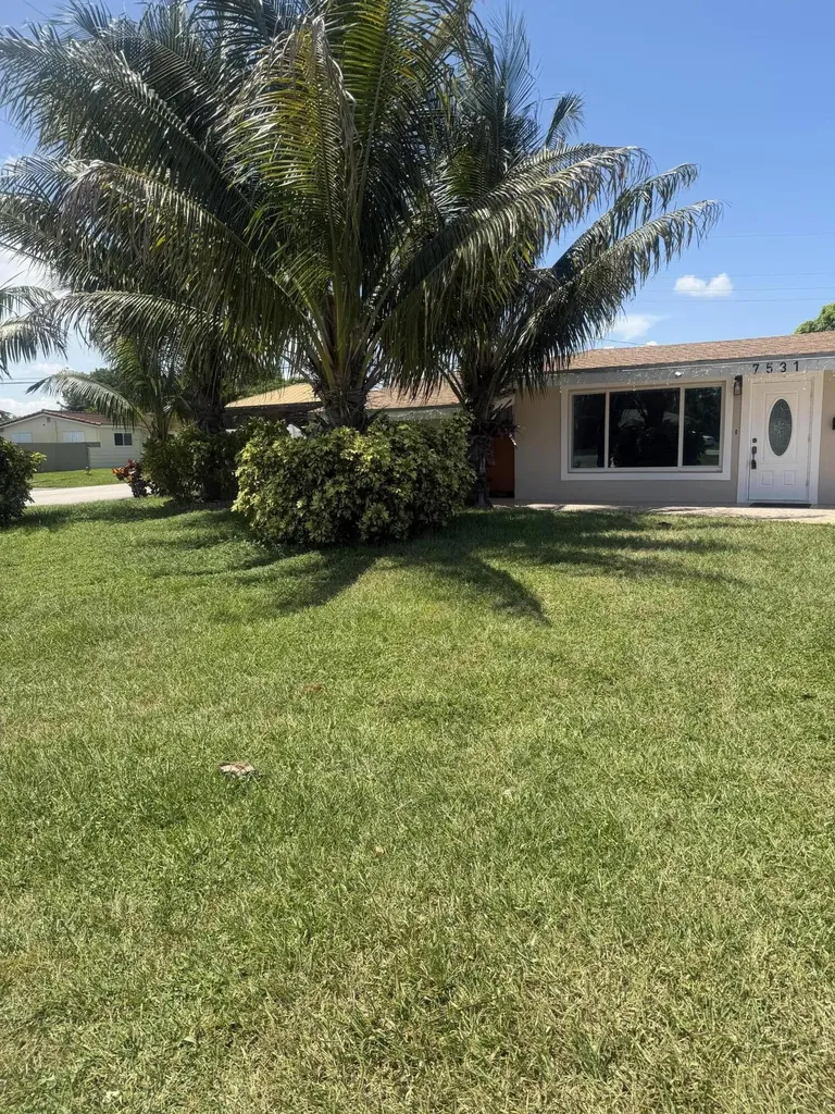 7531 Shalimar Street Miramar FL 33023
