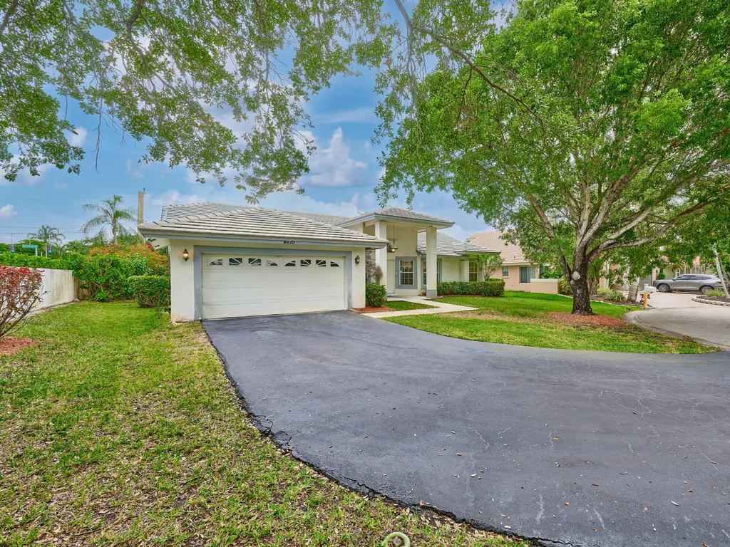 4610 NW 100th Way Coral Springs FL 33076
