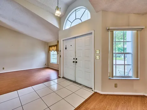 4610 NW 100th Way Coral Springs FL 33076