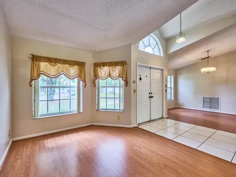 4610 NW 100th Way Coral Springs FL 33076