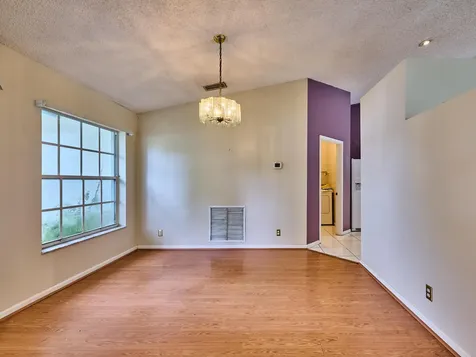 4610 NW 100th Way Coral Springs FL 33076