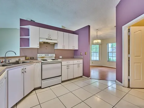 4610 NW 100th Way Coral Springs FL 33076
