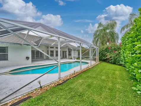 4610 NW 100th Way Coral Springs FL 33076