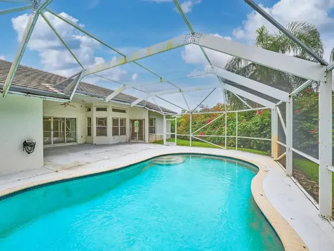 4610 NW 100th Way Coral Springs FL 33076