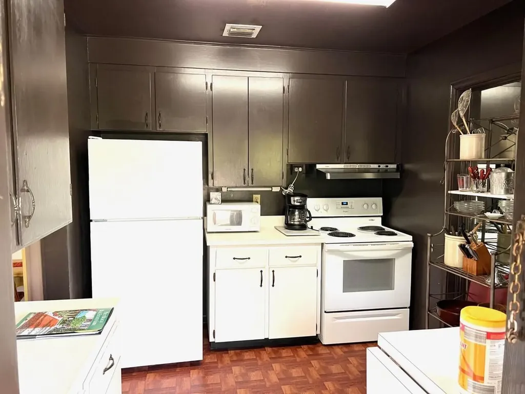 2919 Poinsettia Avenue West Palm Beach FL 33407