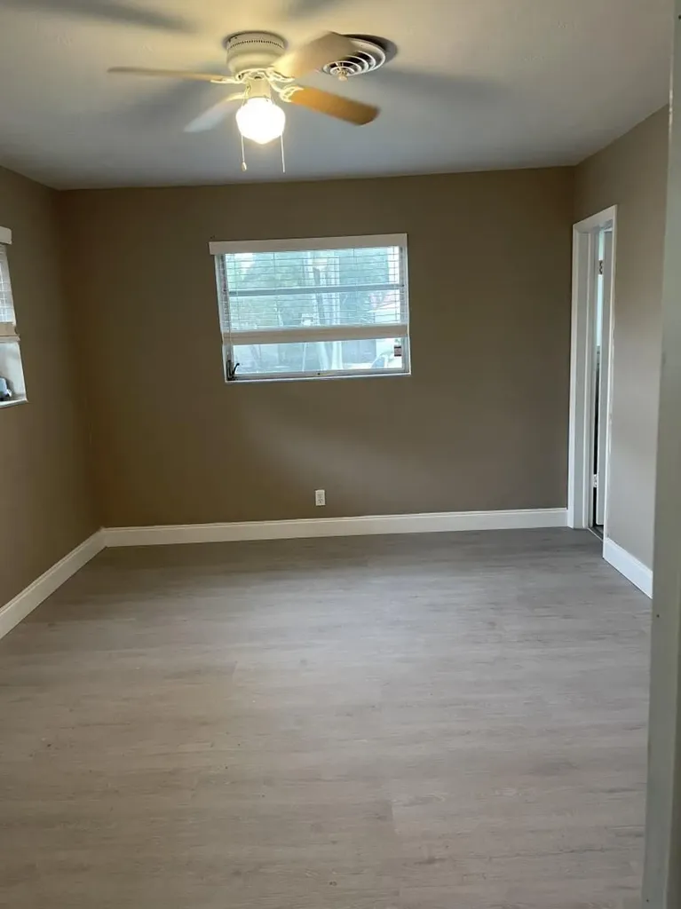 1518 Grant Street Hollywood FL 33020