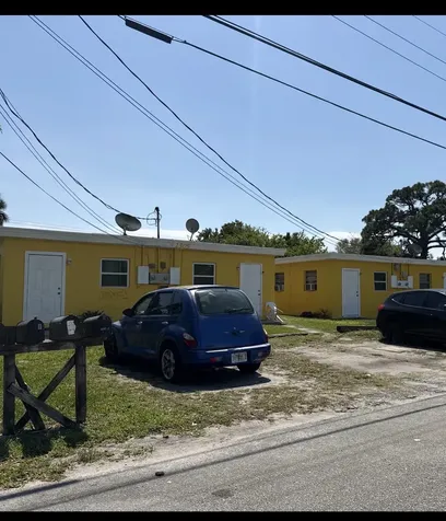 2505 Avenue R Fort Pierce FL 34947
