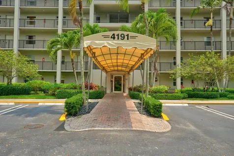 4191 Cypress Reach Court Pompano Beach FL 33069