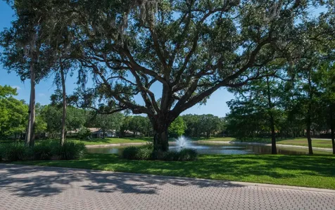 4204 Water Oak Court Palm Beach Gardens FL 33410