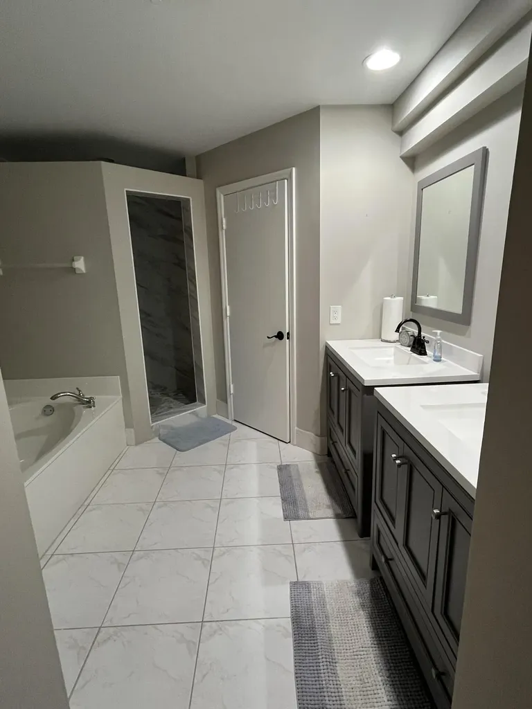 1933 NW 99th Avenue Pembroke Pines FL 33024