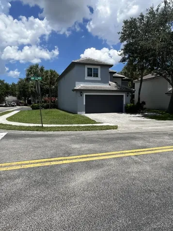 1933 NW 99th Avenue Pembroke Pines FL 33024