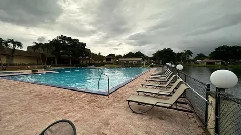 100 Berkley Road Hollywood FL 33024