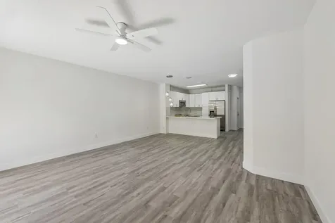560 St Tropez Lane Margate FL 33068