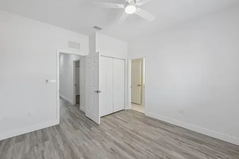 560 St Tropez Lane Margate FL 33068