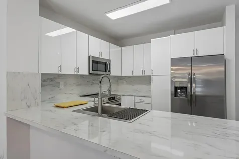 560 St Tropez Lane Margate FL 33068