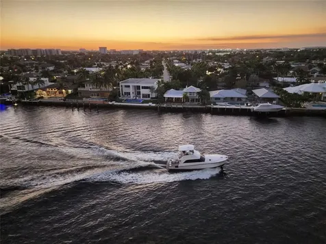 299 N Riverside Drive Pompano Beach FL 33062
