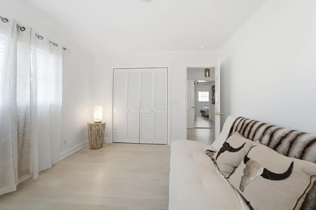 18 Saddleback Road Tequesta FL 33469