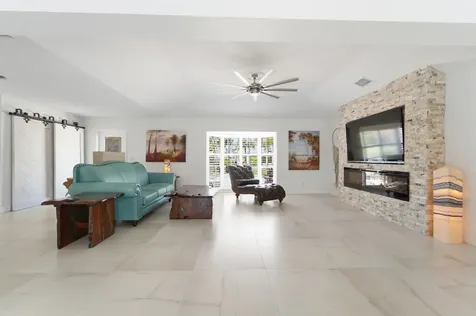 18 Saddleback Road Tequesta FL 33469