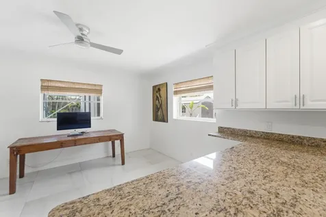 18 Saddleback Road Tequesta FL 33469