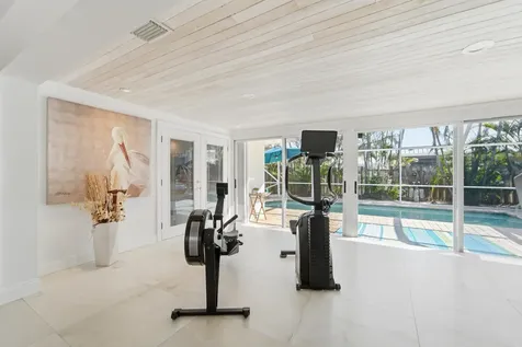 18 Saddleback Road Tequesta FL 33469